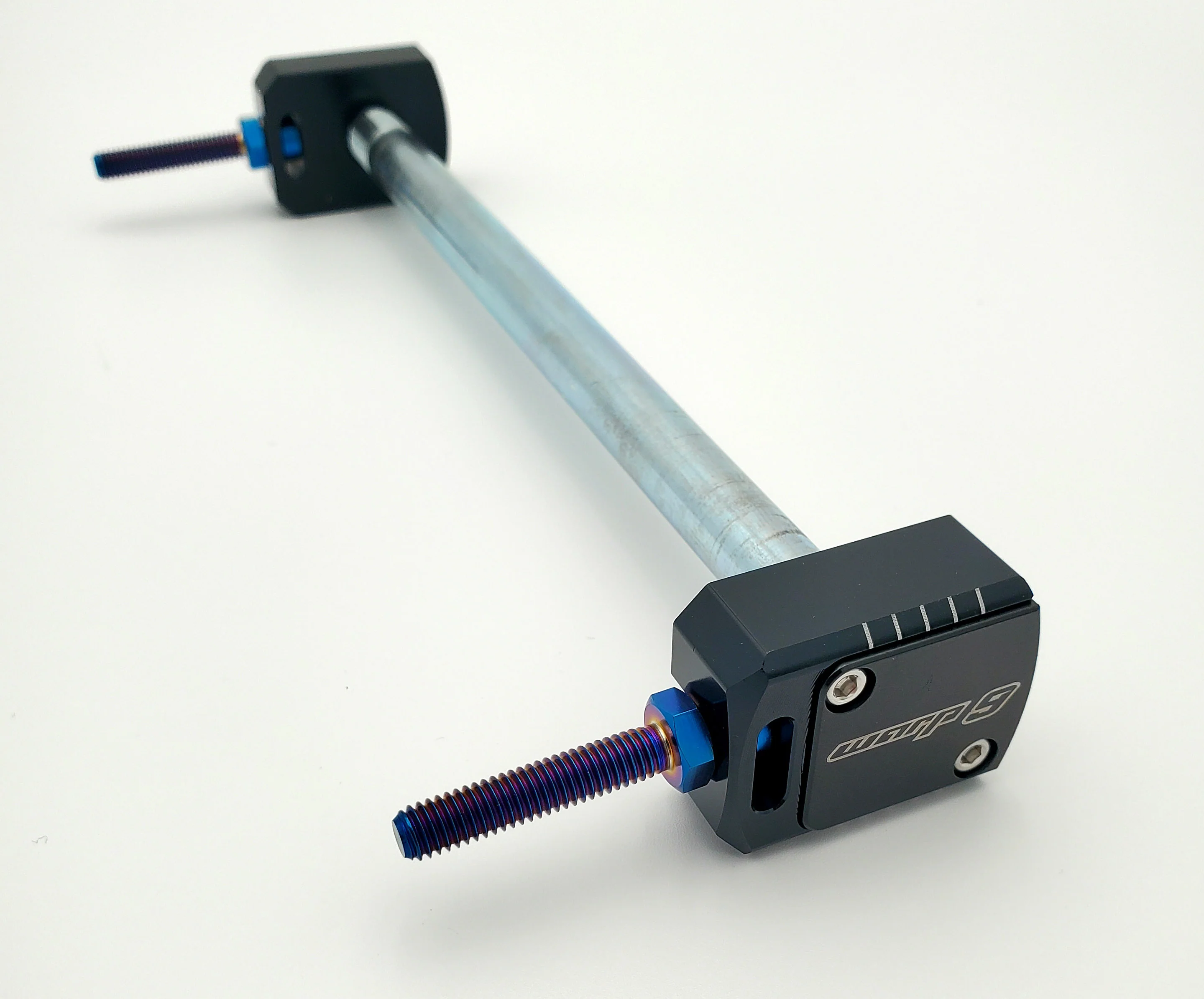 Surron Lockdown Axle Blocks - Image 4